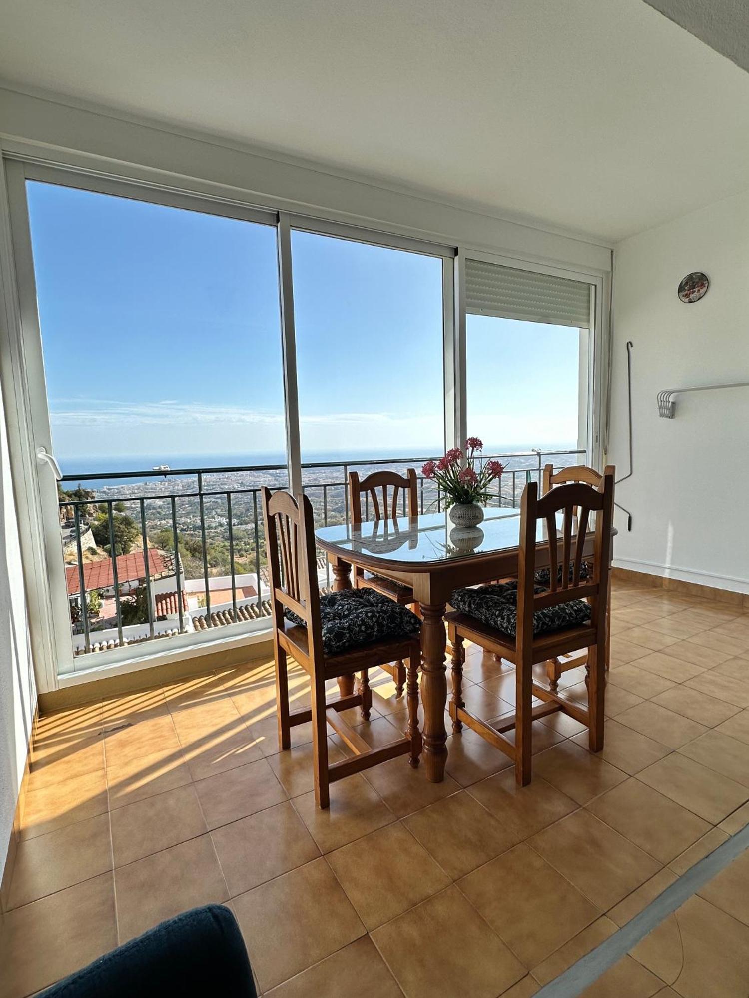 El Paraiso, Apartamento En Mijas Pueblo Con Bonitas Vistas A La Costa Y Con Piscina Apartment Exterior photo